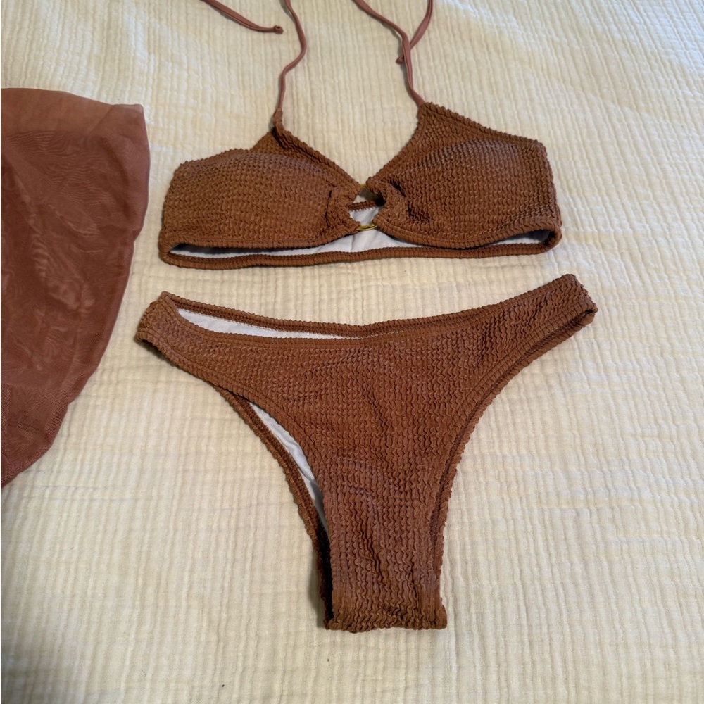 NWT Bikini with skirt cover up. Padded top. Size small. Hygenic liner. - Picture 5 of 6